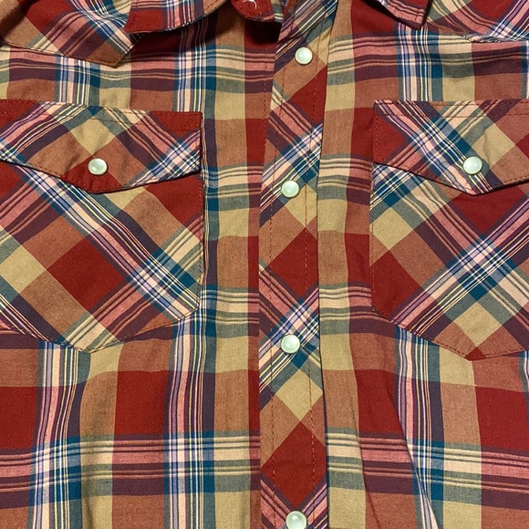 DONATED - NWOT boys Wrangler plaid shirt - Picture 5 of 5